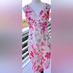 Eliza J Floral Embroidered V Neckline Sleeveless Sheath Dress size 10